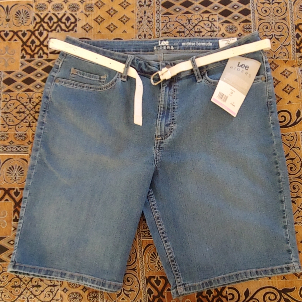 Lee Rider Bermuda Shorts